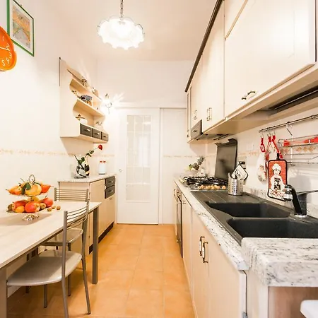 Maison Velia San Giovanni Roma